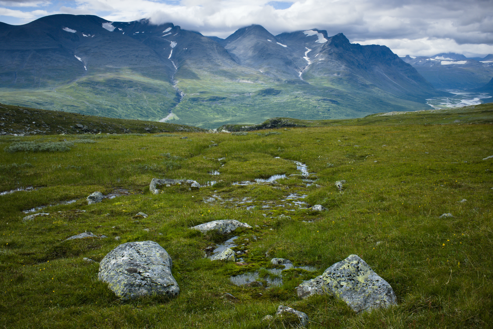 Gådoktjåhkkå and Oalgásj, Sarek National Park